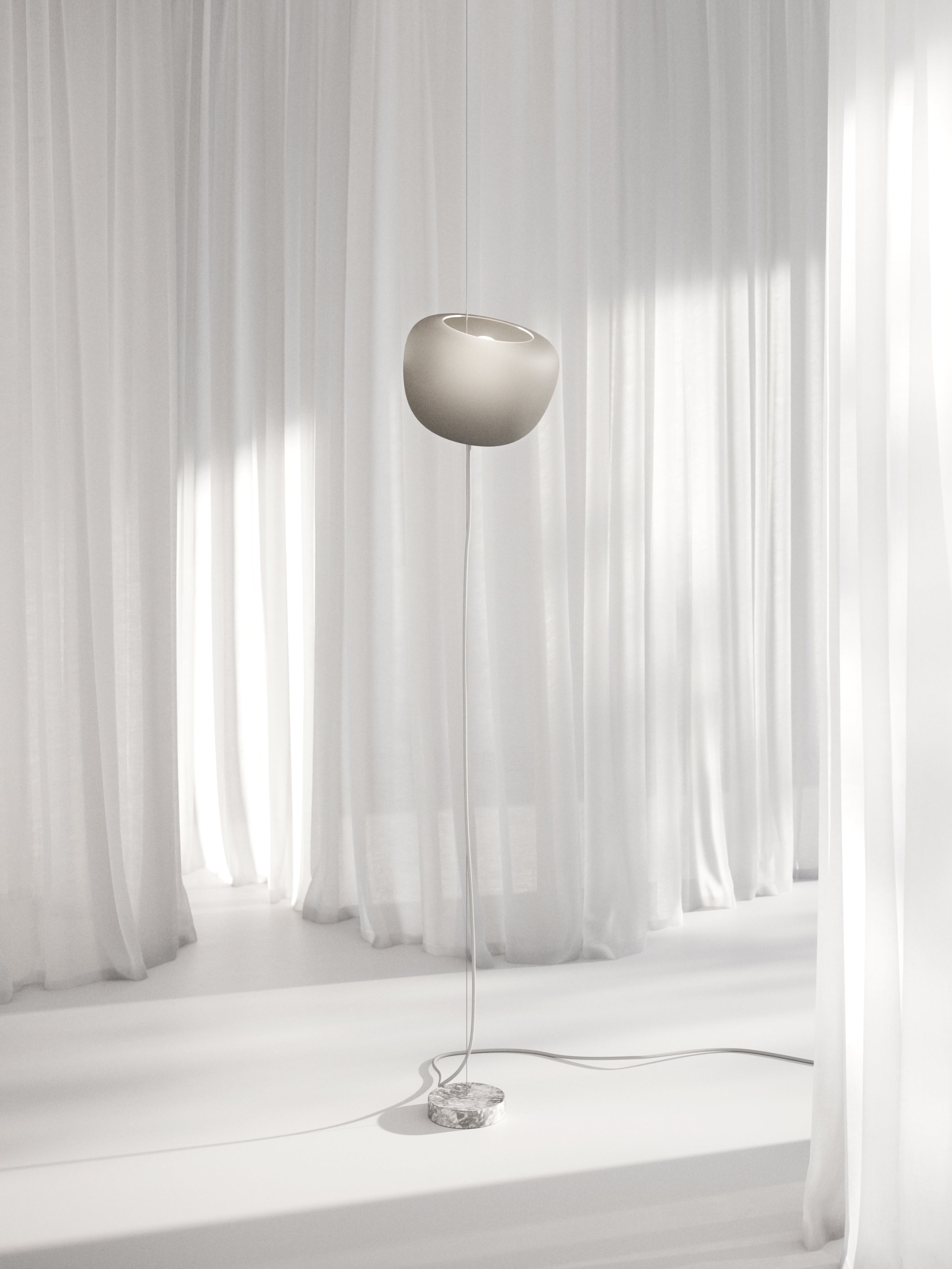 Helio - A Hybrid Lamp